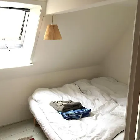 Feriehus Skont Fiskerhus. Taet Pa By, Havn Og Havet *